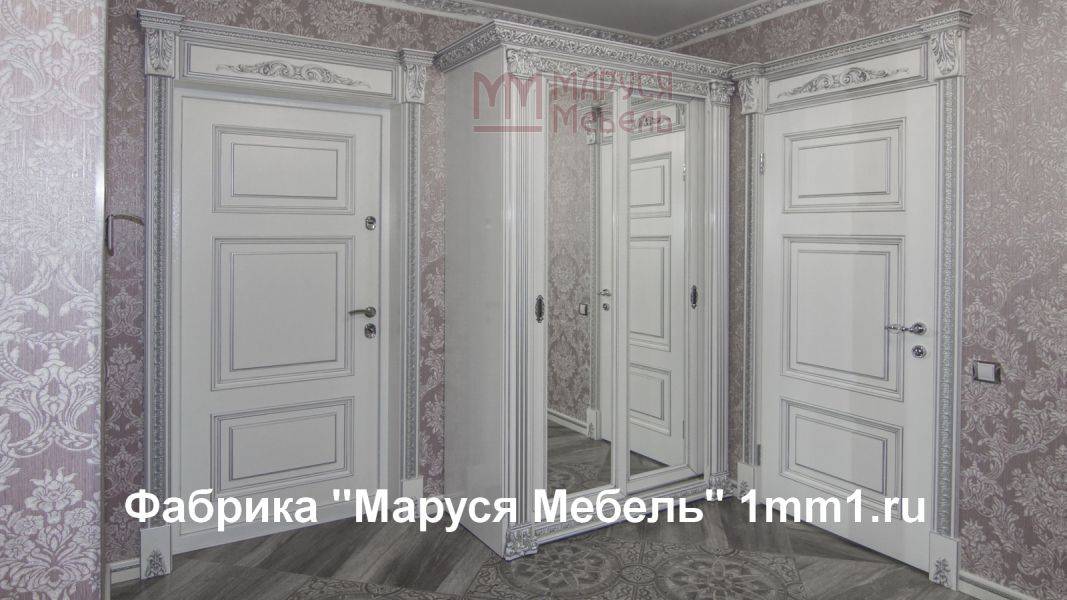 резная белая прихожая в Хабаровске