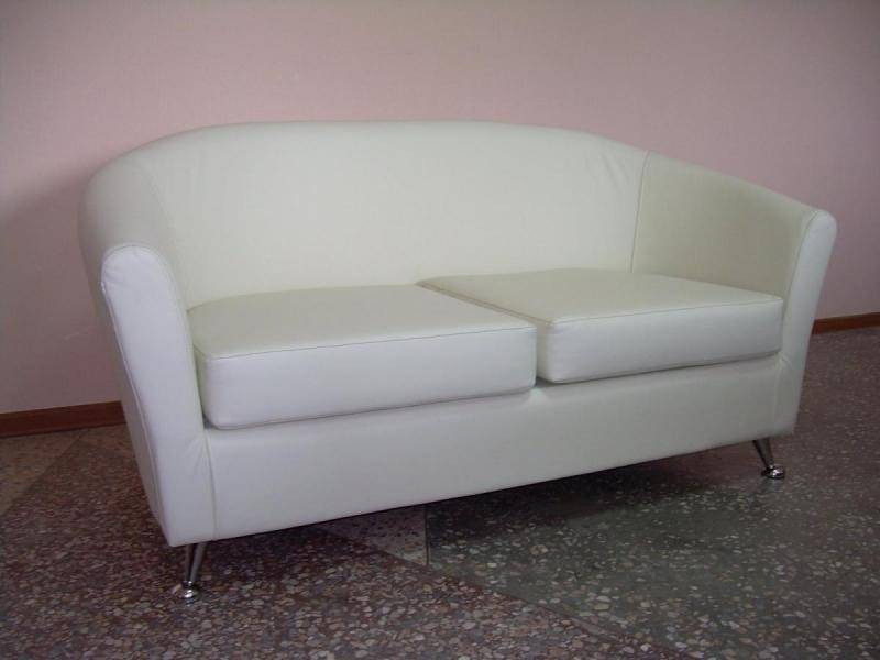 белый диван 3 в Хабаровске