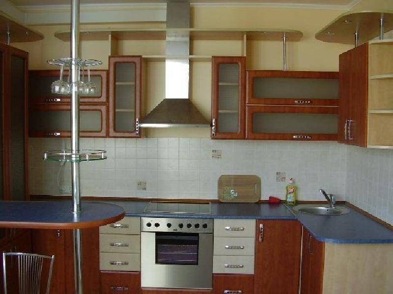 кухонный гарнитур угловой в Хабаровске