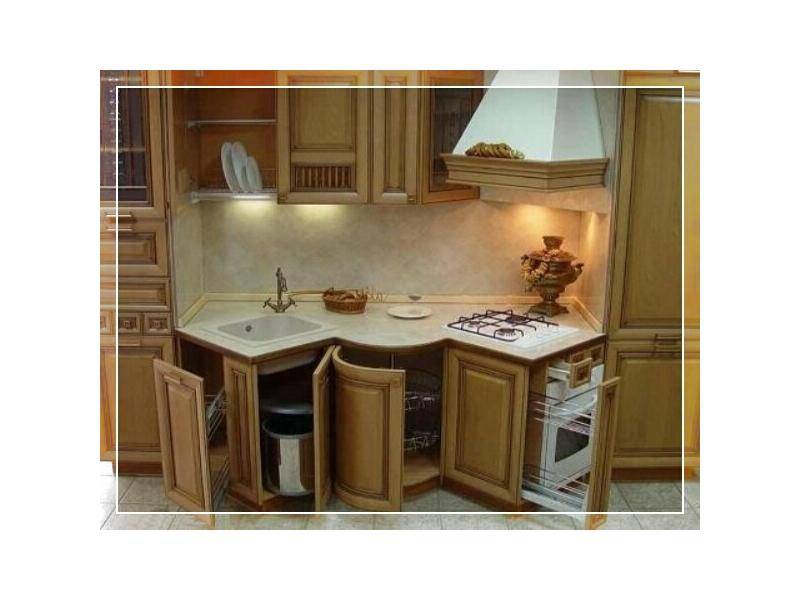 современная кухня из массива в Хабаровске