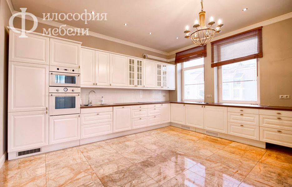 большая угловая кухня кухня №24 в Хабаровске