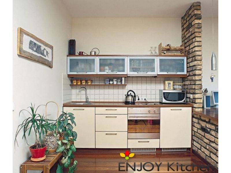 небольшая кухня карла в Хабаровске