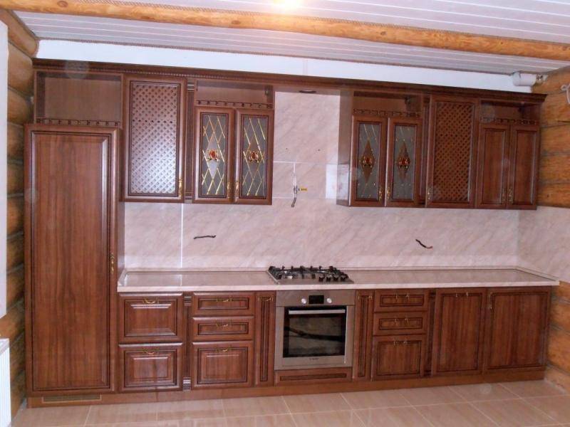 прямая классическая кухня в Хабаровске