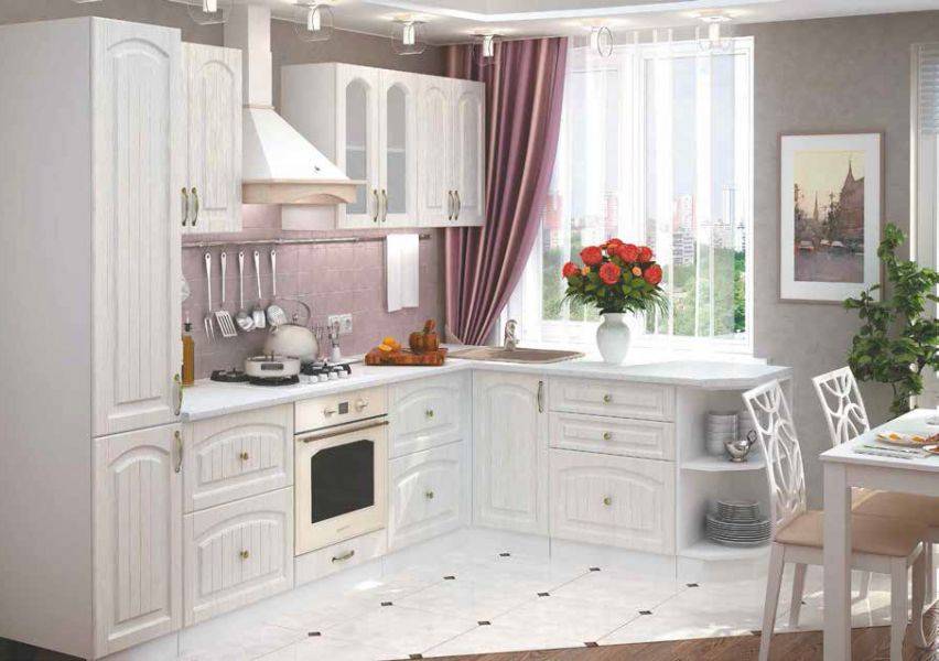 белая уютная кухня верона в Хабаровске
