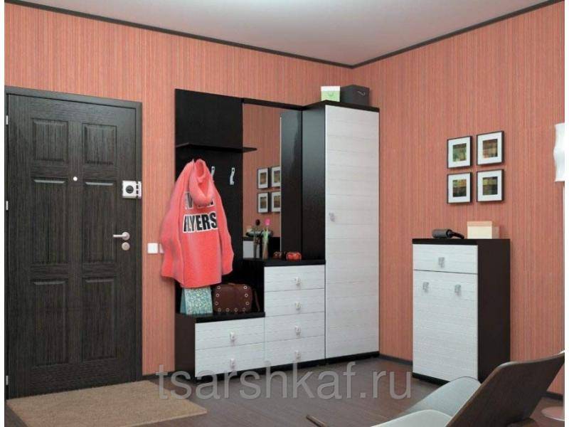 прихожая 25 в Хабаровске