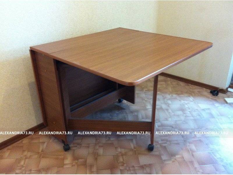 стол книжка в Хабаровске