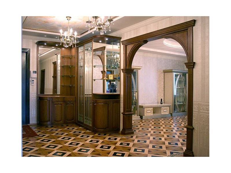 прихожая готика в Хабаровске
