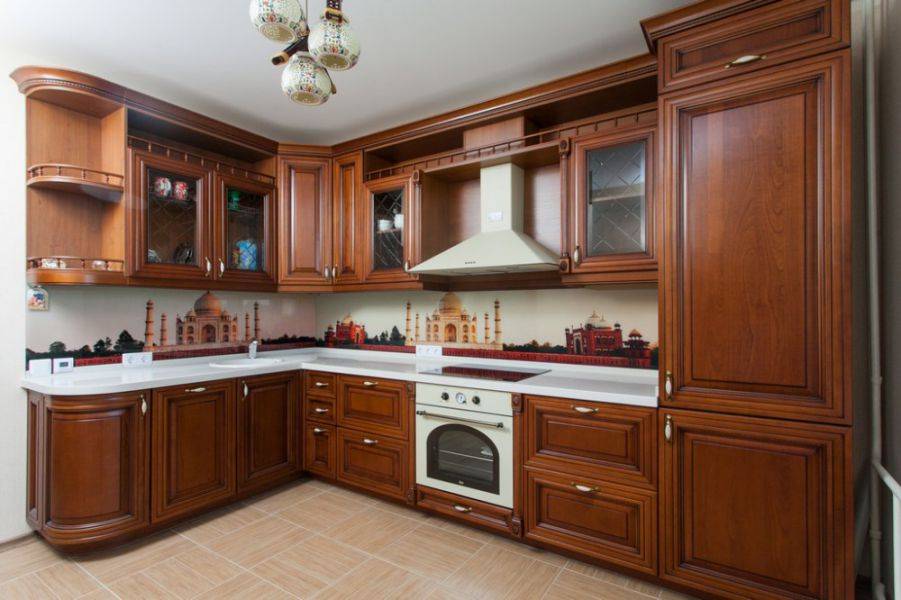 классическая угловая кухня малифесента в Хабаровске