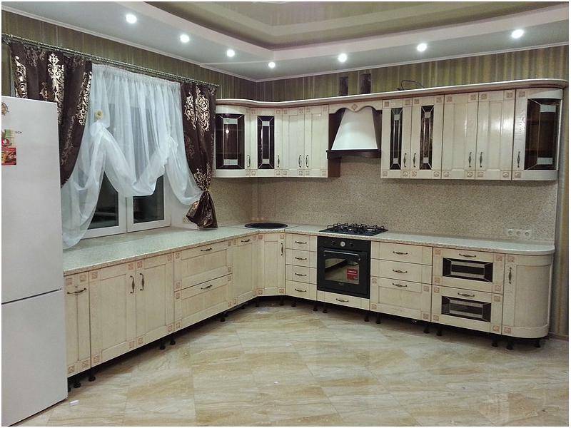 угловая кухня в Хабаровске