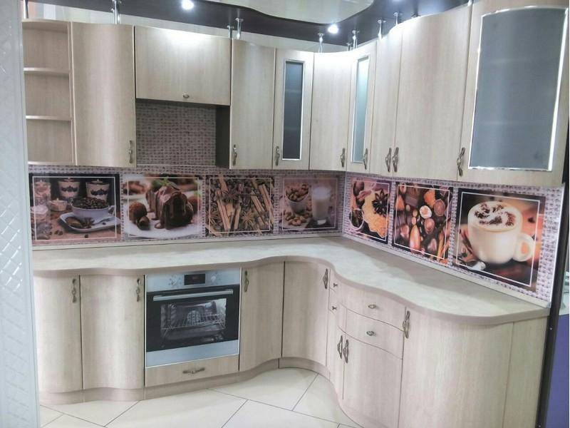 кухонный гарнитур с фасадами пленка пвх в Хабаровске