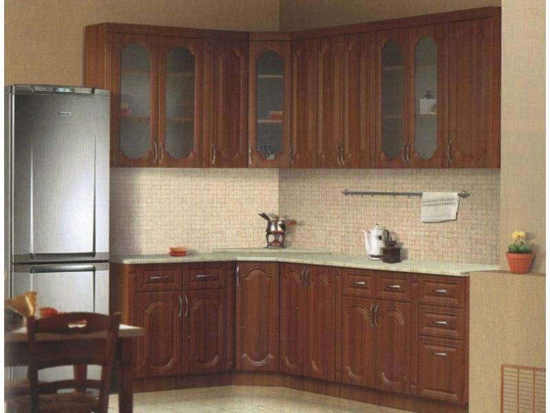 угловая кухня ника-1 с фасадами мдф-классик в Хабаровске