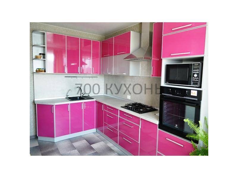 угловая розовая кухня в Хабаровске