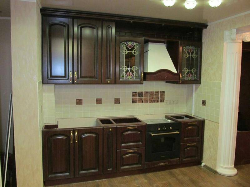 классическая прямая кухня в Хабаровске