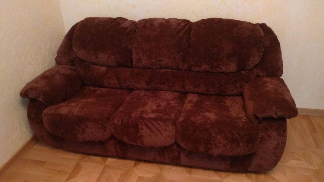 мягкий прямой диван в Хабаровске