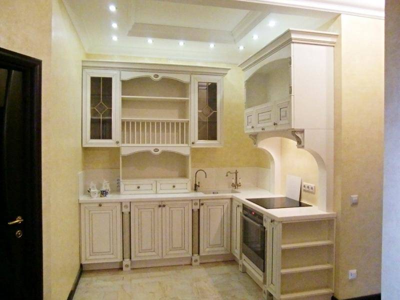 классическая угловая кухня в Хабаровске