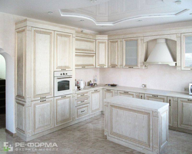 классическая кухня 047 в Хабаровске