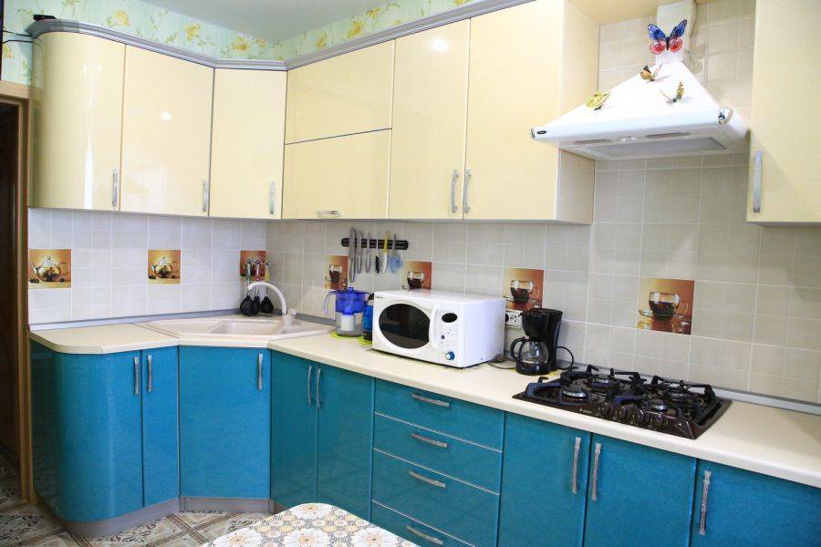 угловая радиусная кухня в Хабаровске