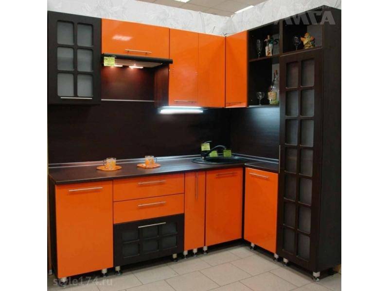 кухонный гарнитур угловой в Хабаровске
