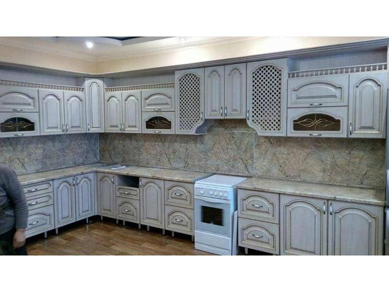 классическая угловая кухня в Хабаровске