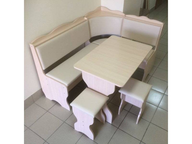 кухонный уголок миссия, дуб выбеленный, к/з молочный в Хабаровске