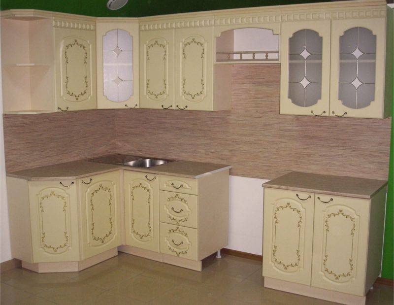 угловая кухня с витражом венеция в Хабаровске