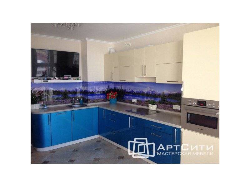 угловая кухня лора в Хабаровске
