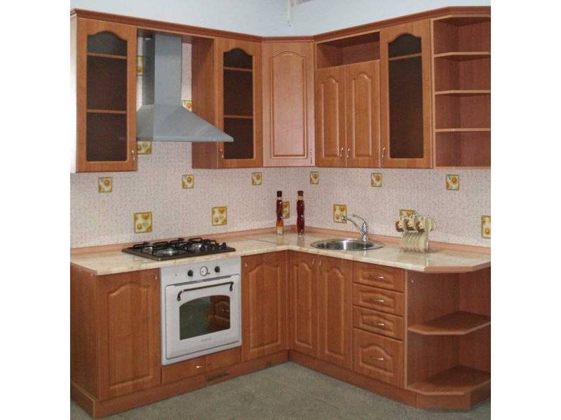 угловая кухня в Хабаровске