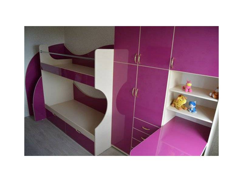 яркая мебель в детскую в Хабаровске