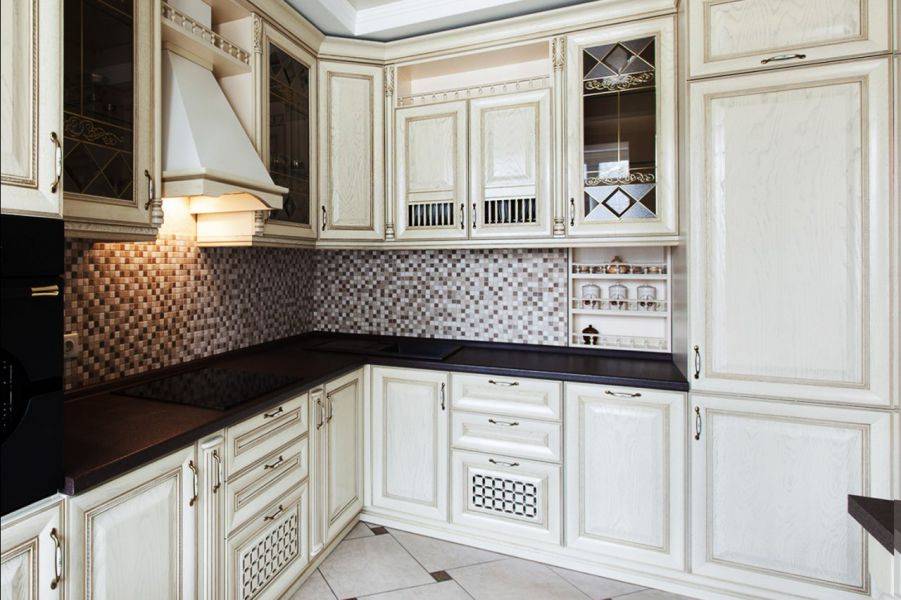 классическая кухня дуб в Хабаровске