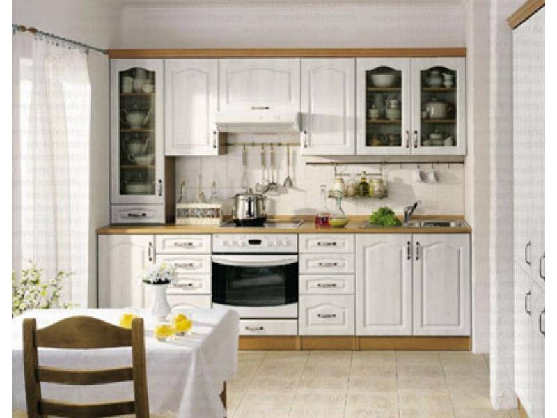 светлая кухня классика в Хабаровске