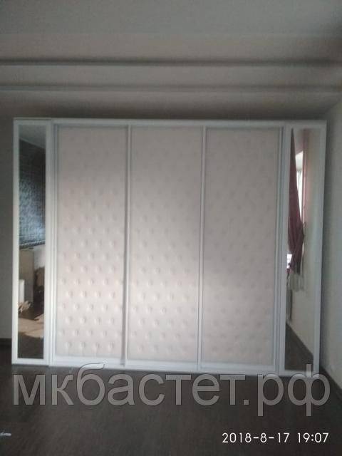 шкаф-купе с каретной стяжкой в Хабаровске