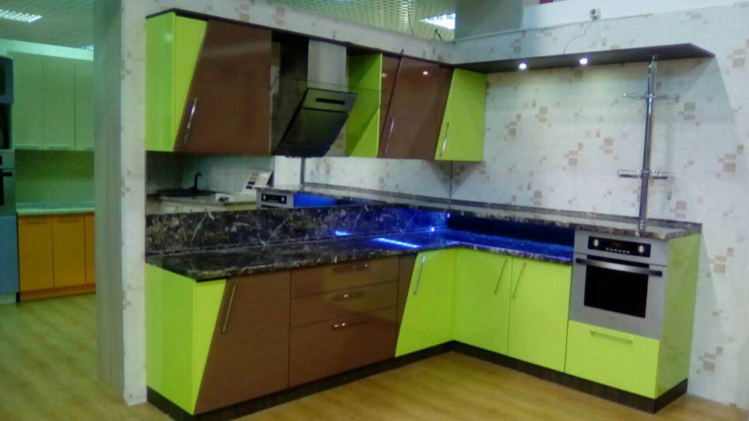 угловая кухня в Хабаровске