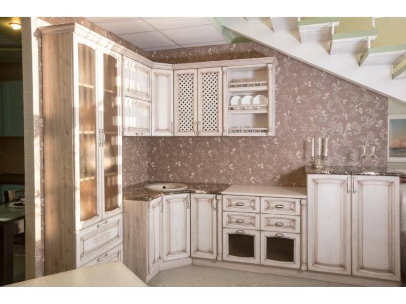 кухня из массива дуба белёный с патиной орех в Хабаровске
