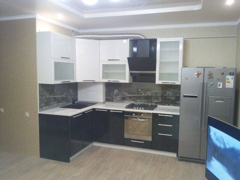 угловая кухня в Хабаровске