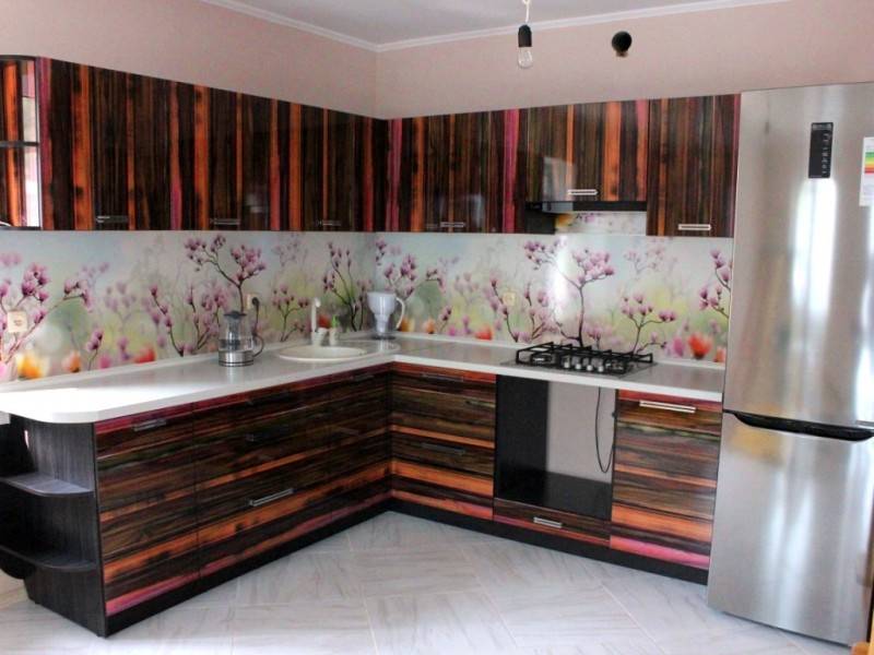 угловая кухня в Хабаровске