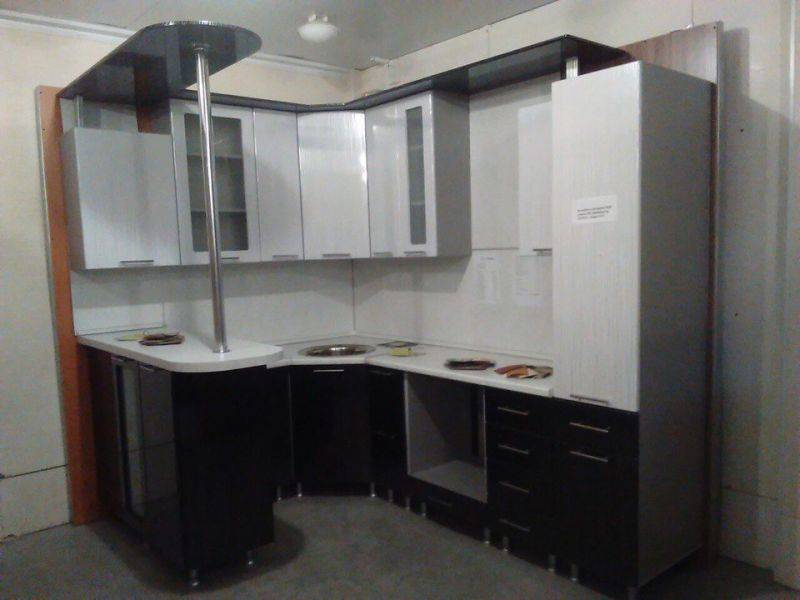 угловая кухня в Хабаровске