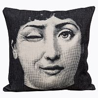 арт-подушка намек fornasetti в Хабаровске